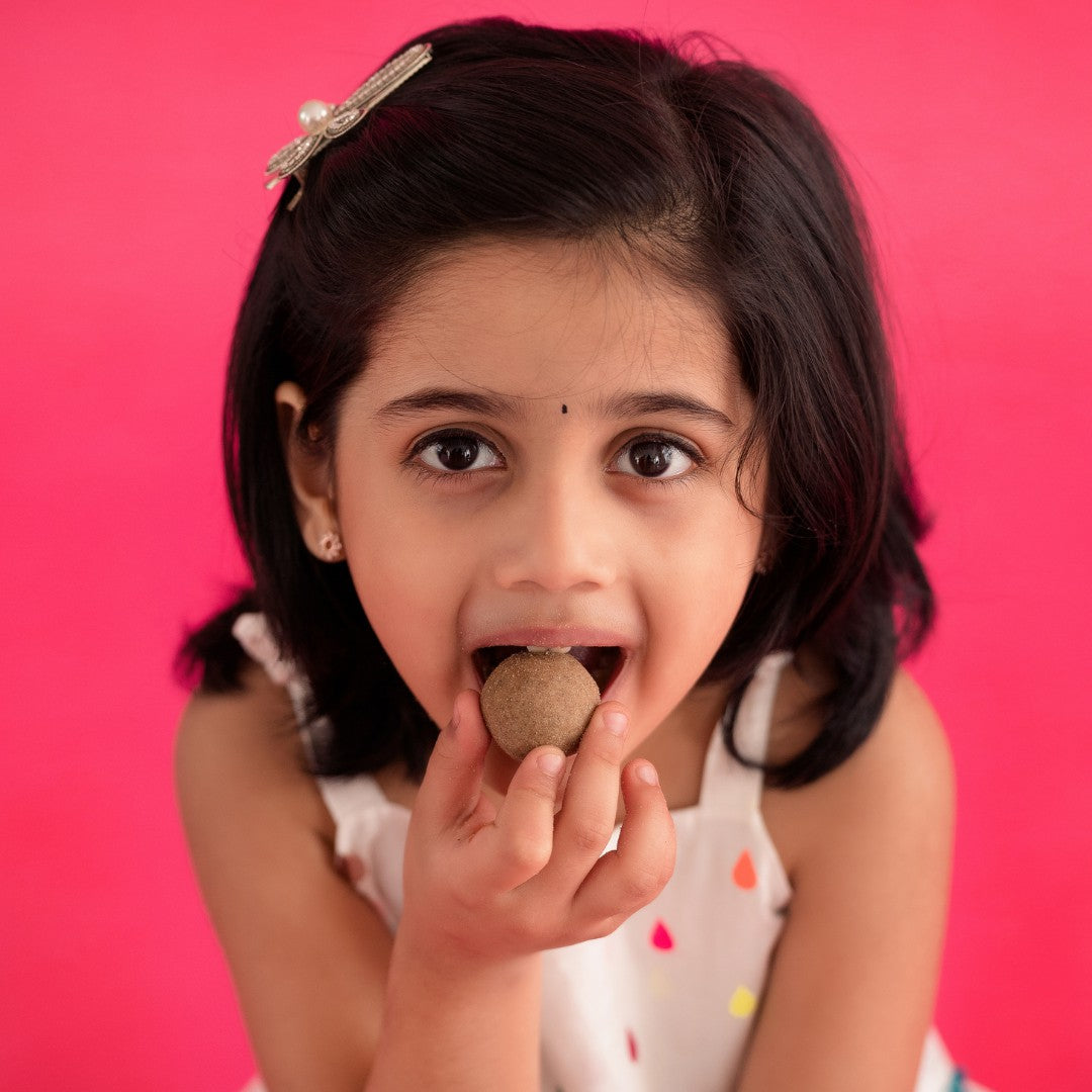 Jowar & Dry Fruits Ladoos